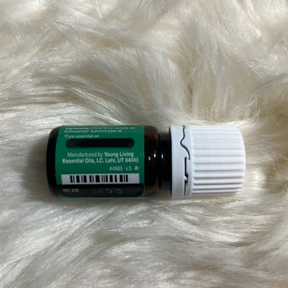 Young Living Lemon and Jade Lemon - Picture 2 of 4